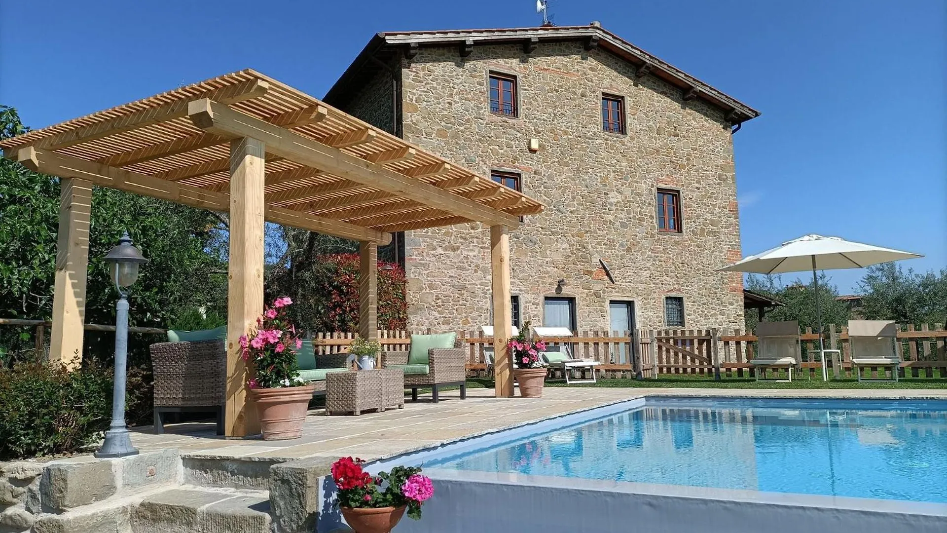 Villa Claudia 가브리클리아